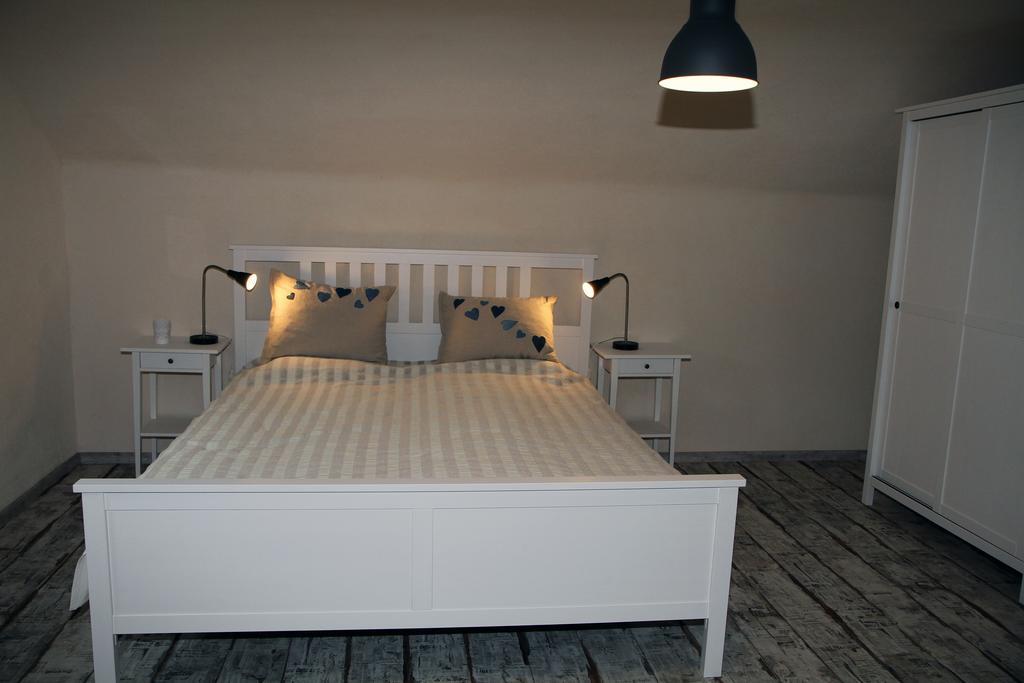 Apartma Obrh Šmarješke Toplice Exteriér fotografie