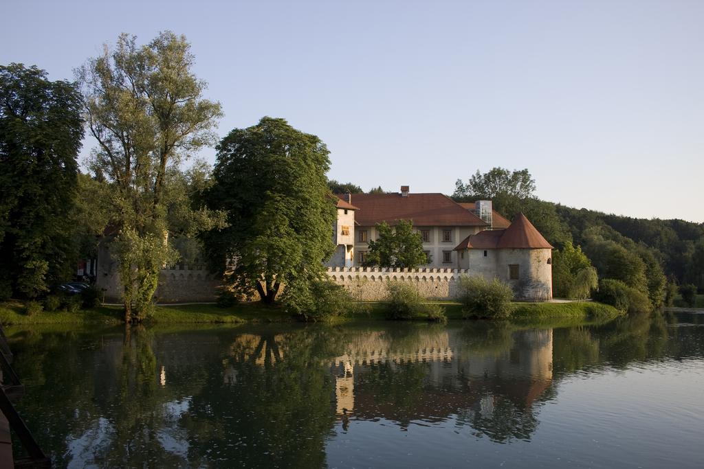 Apartma Obrh Šmarješke Toplice Exteriér fotografie